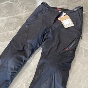 Dainese Women’s Gore-Tex Waterproof Riding Pants Small EU 44 w/ Lining & Pads